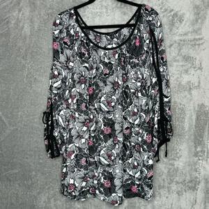 Sami & Jo 2X Shirt Top Black Floral Slit 3/4 Sleeve‎ Scoop Neck Casual Womens